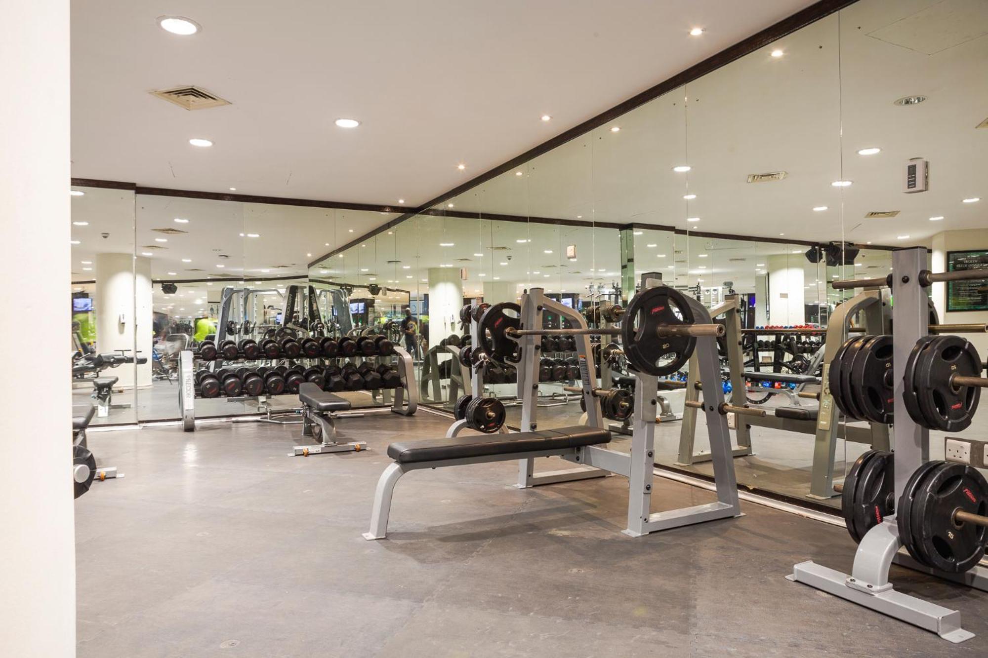 לגוס Eko Hotel Main Building מראה חיצוני תמונה