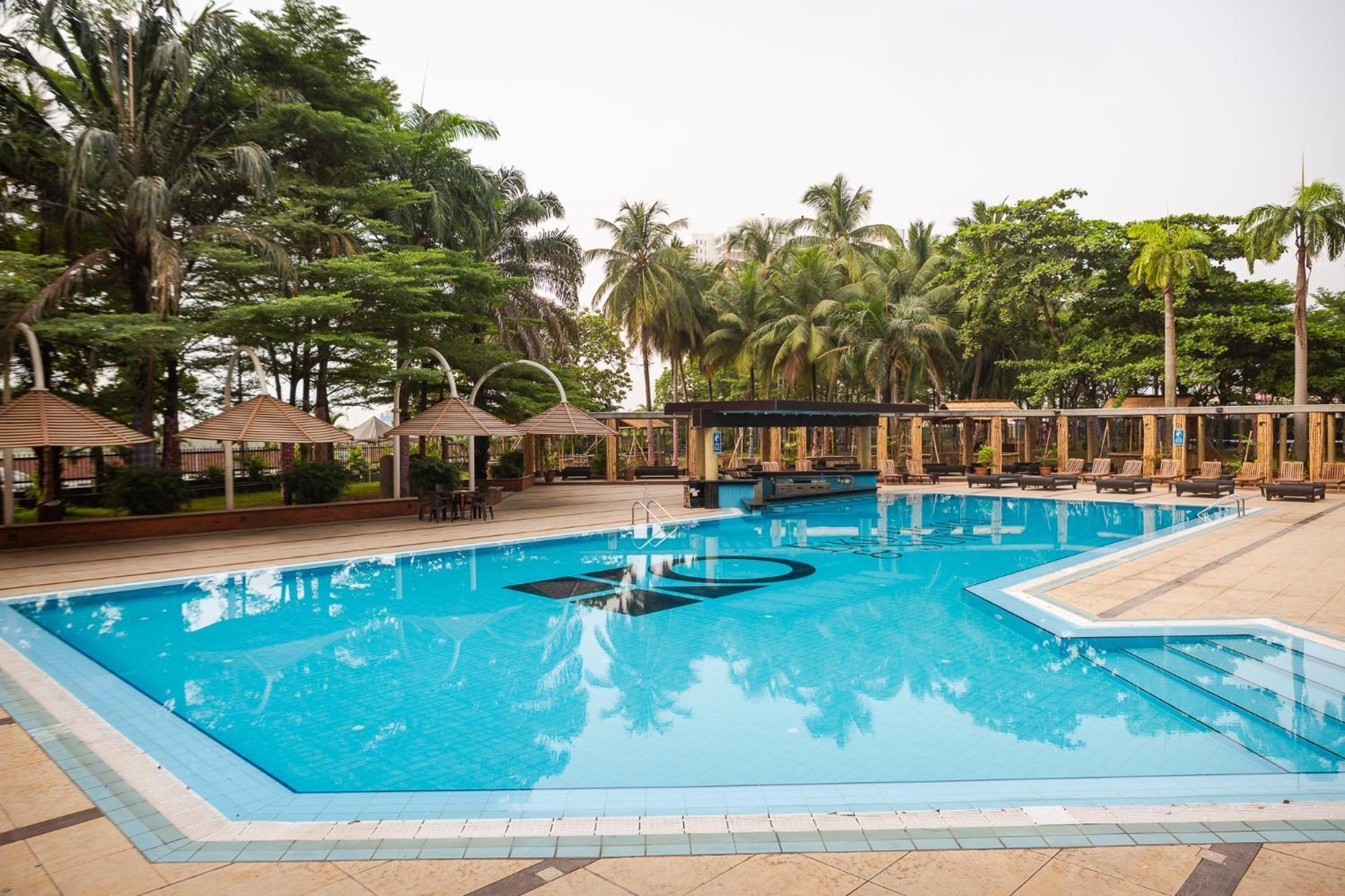 לגוס Eko Hotel Main Building מראה חיצוני תמונה