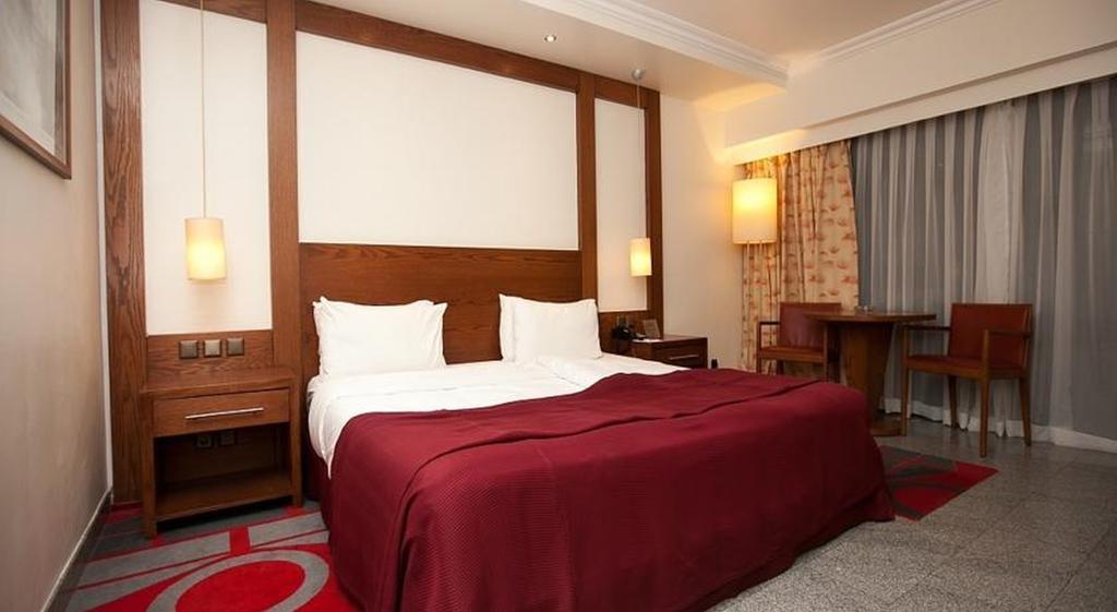 לגוס Eko Hotel Main Building מראה חיצוני תמונה