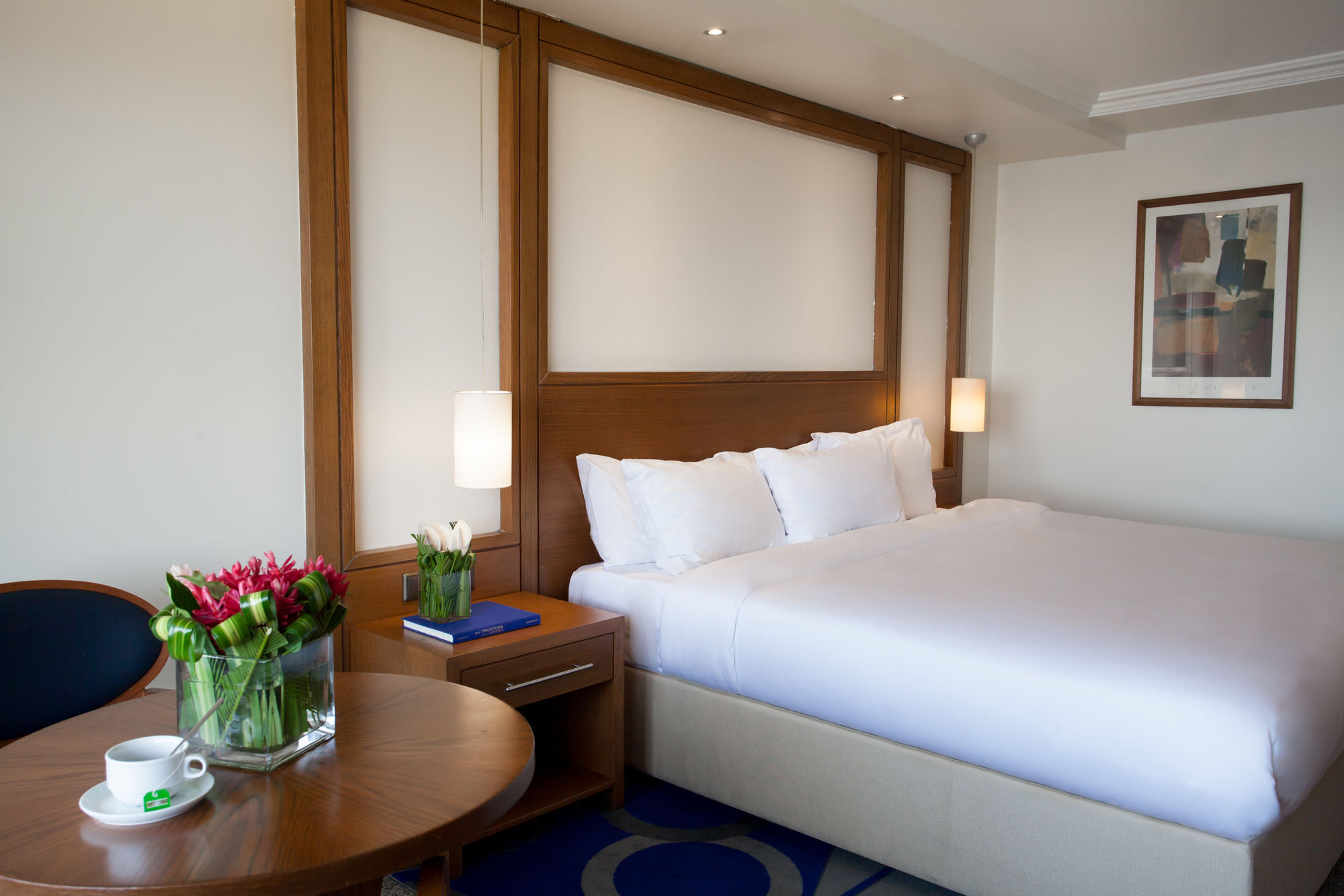לגוס Eko Hotel Main Building מראה חיצוני תמונה