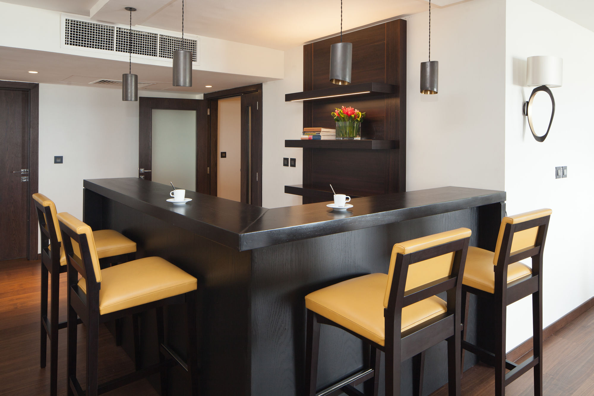 לגוס Eko Hotel Main Building מראה חיצוני תמונה